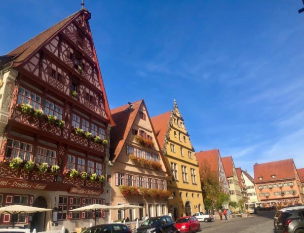 Guia brasileiro na Rota Romântica