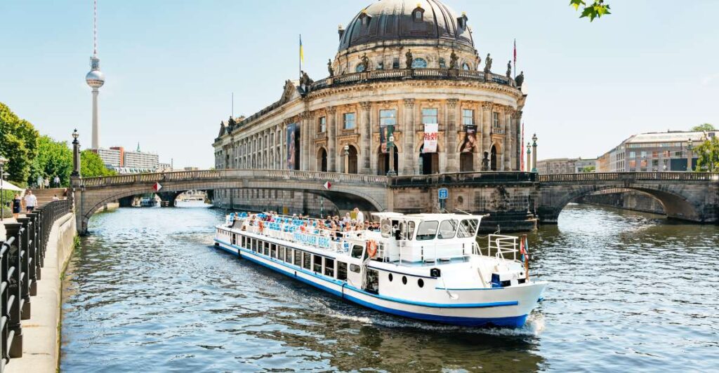 Passeio de barco em Berlin