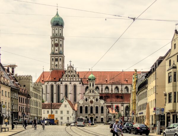 Augsburg: A Cidade das Águas na Rota Romântica da Alemanha - Imagem de TheoRivierenlaan por Pixabay