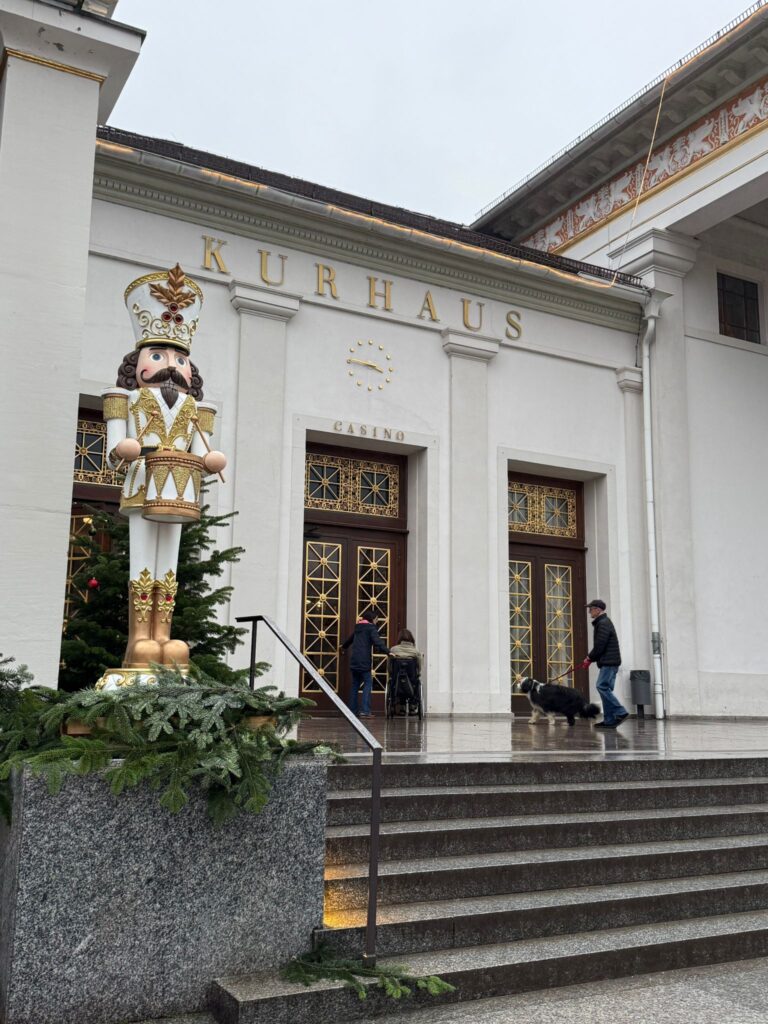 Entrada do Kurhaus - Cassino de Baden-Baden - Imagem: Arquivo Pessoal / German Routes