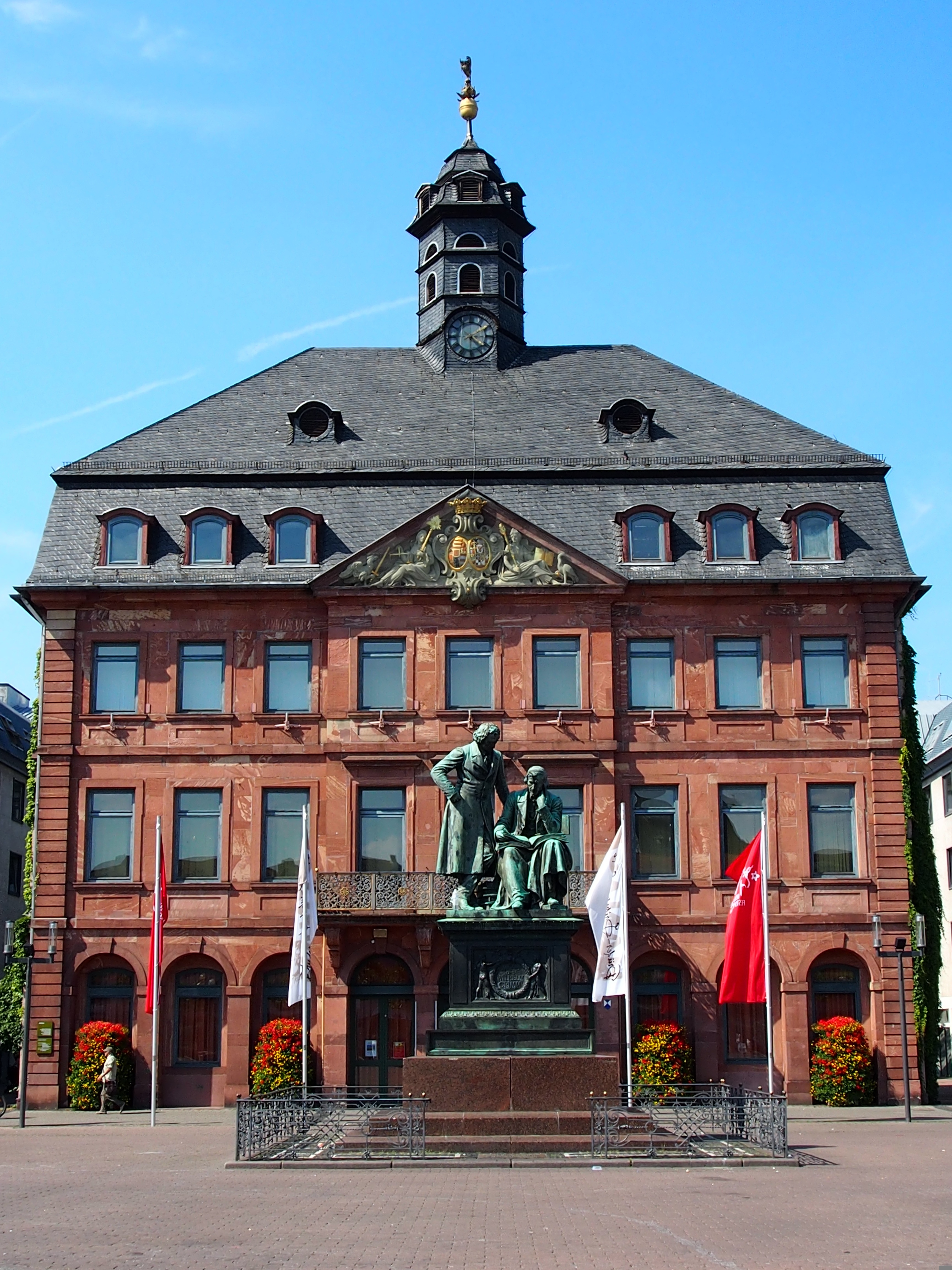 Hanau: Cidade Natal dos Irmãos Grimm na Rota dos Contos de Fada | Passeio com Guia Brasileiro - Imagem de Sr. M. Jutta por Pixabay