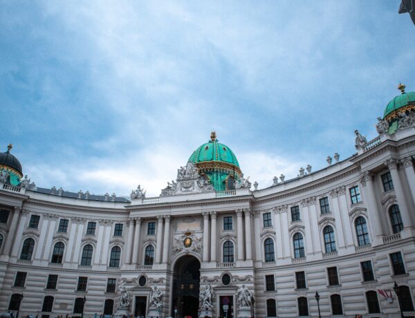 Museu Sisi no Palácio Hofburg - Foto de Pham Ngoc Anh no Pexels