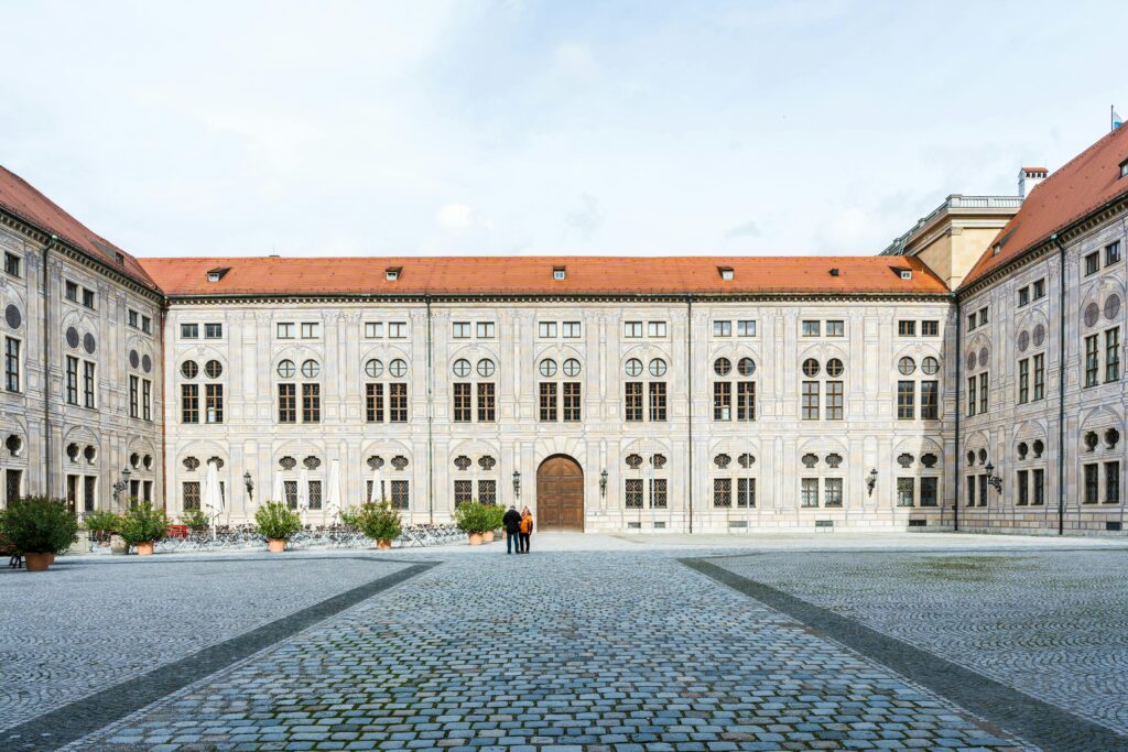 Residenz: Maior Palácio Urbano da Alemanha – Foto de Masood Aslami no Pexels